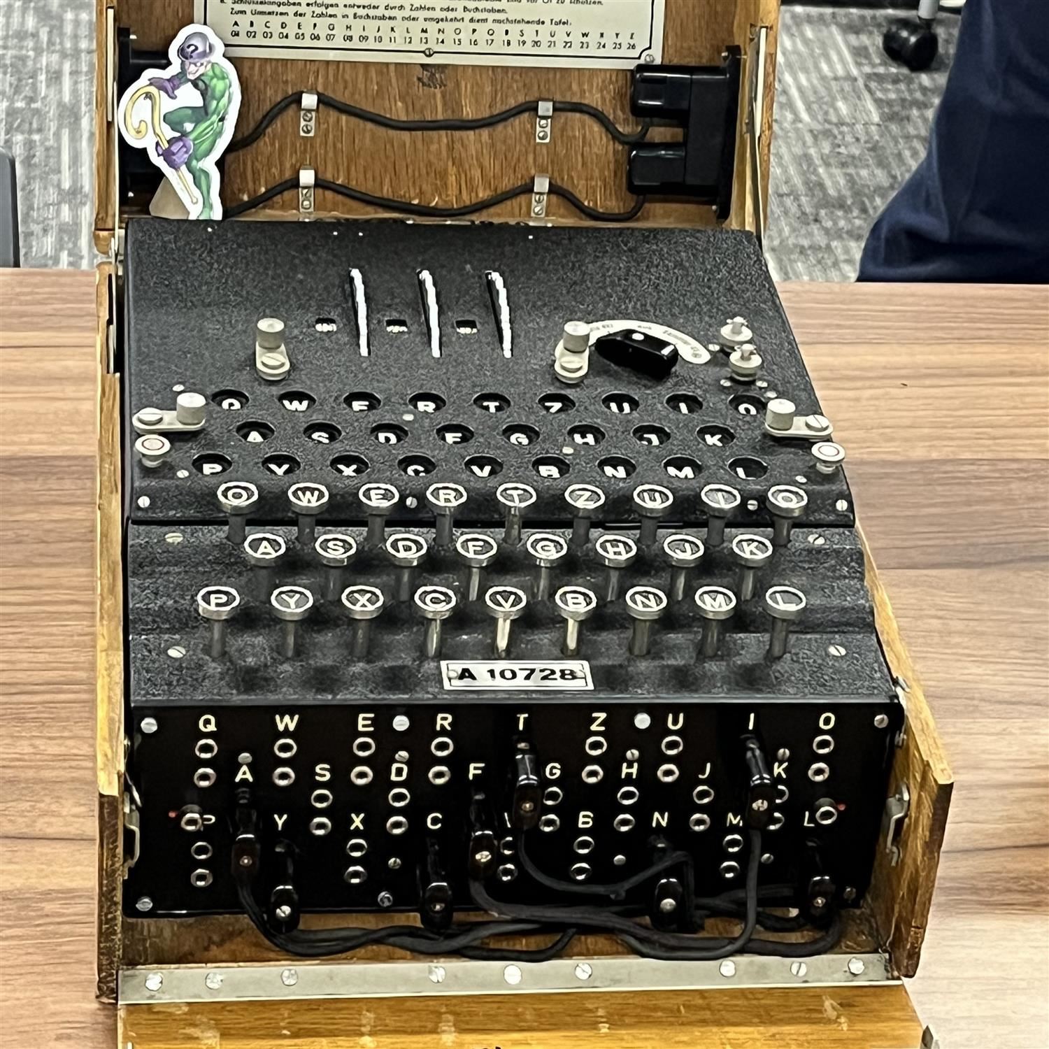  Enigma Machine